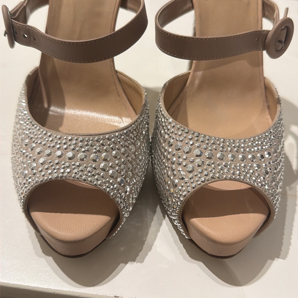 Mint Condition - image 6